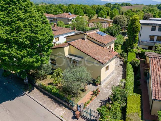 Villa singola in vendita a Scarperia e San Piero via Dante Alighieri 12