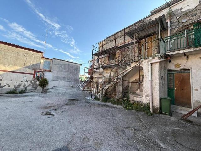 Villa singola in vendita a Sant'Anastasia via Casamiranda, 70