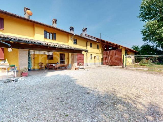 Villa singola in vendita a Sant'Alessio con Vialone via Roma, 16