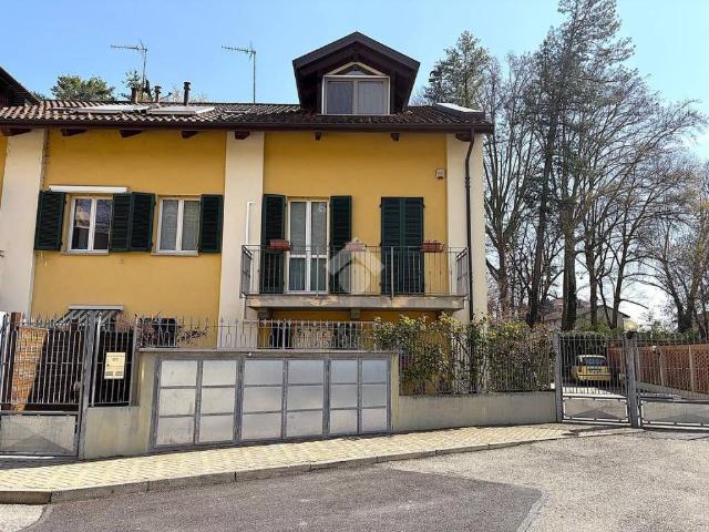 Villa singola in vendita a Santena via Cavour, 8