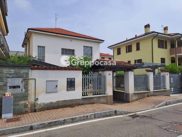 Villa singola in vendita a Santo Stefano Ticino via Venegoni, 34
