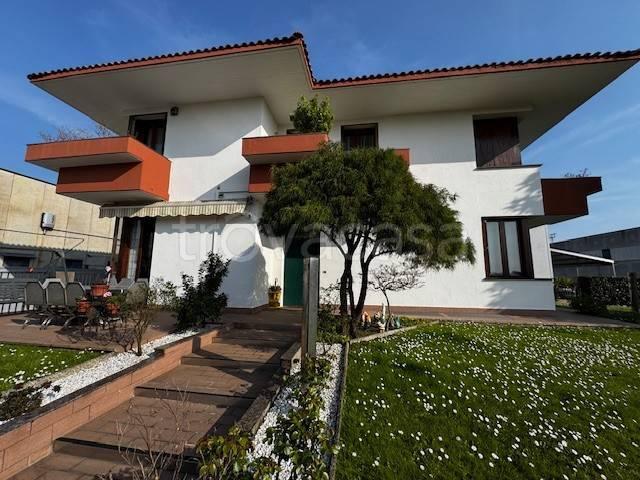Villa singola in vendita a San Giuliano Milanese via Lario, 29, Sesto Ulteriano