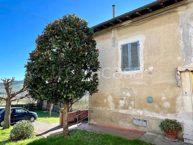 Villa singola in vendita a San Gimignano via Del Sasso, 3
