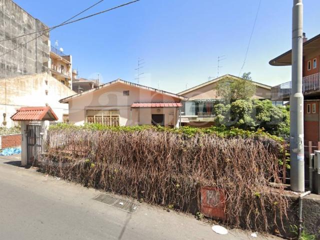 Villa singola in vendita a San Giovanni la Punta via Etna, 132