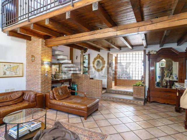 Villa singola in vendita a San Gregorio di Catania via umberto, 28
