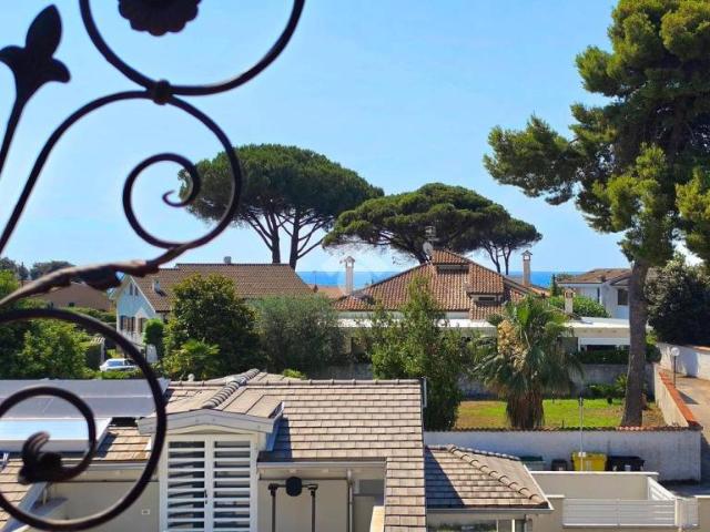 Villa singola in vendita a San Felice Circeo