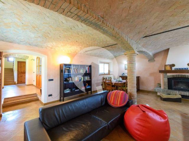 Villa singola in vendita a San Polo d'Enza via Stradelle Bianche, 2