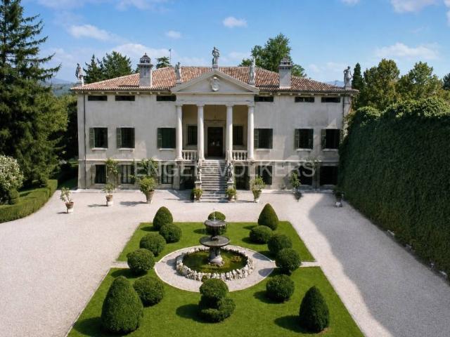 Villa singola in vendita a San Pietro in Cariano via Catinaccio
