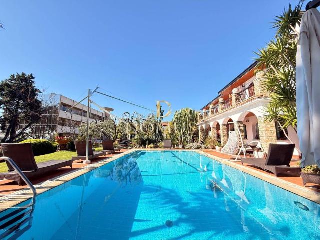 Villa singola in vendita a Sanremo via Padre Semeria, 516, Foce Semeria