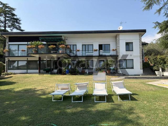 Villa singola in vendita a Salò