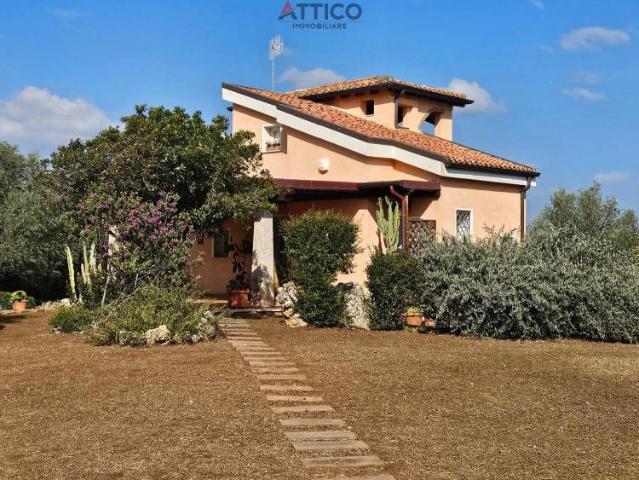 Villa singola in vendita a Sassari, La Landrigga Monte Oro