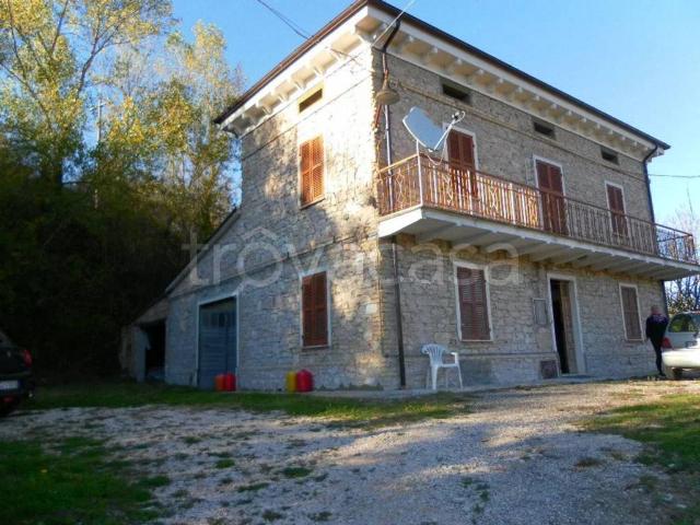 Villa singola in vendita a Sassoferrato