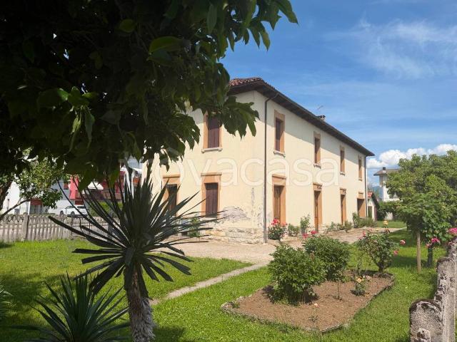 Villa singola in vendita a Sedico via Piave, 2