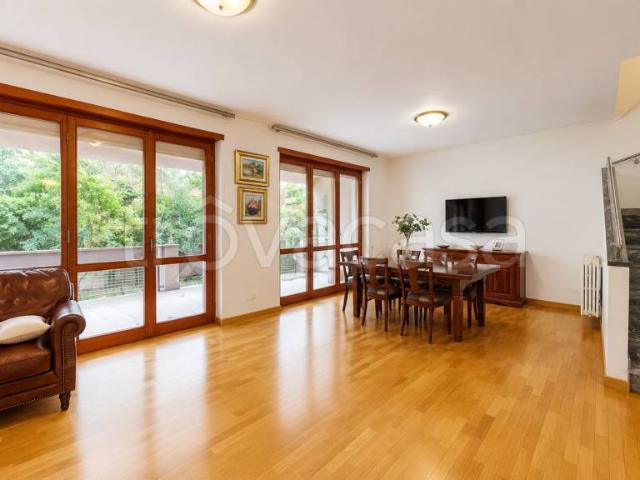 Villa singola in vendita a Segrate via Cassanese, 41, Milano Due