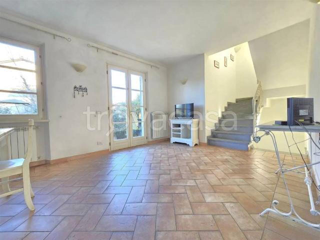 Villa singola in vendita a Seravezza