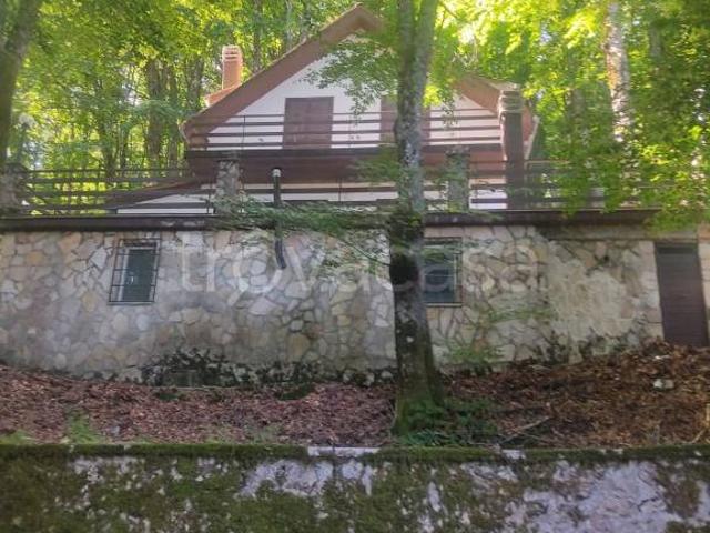 Villa singola in vendita a Serrone via delle Costellazioni