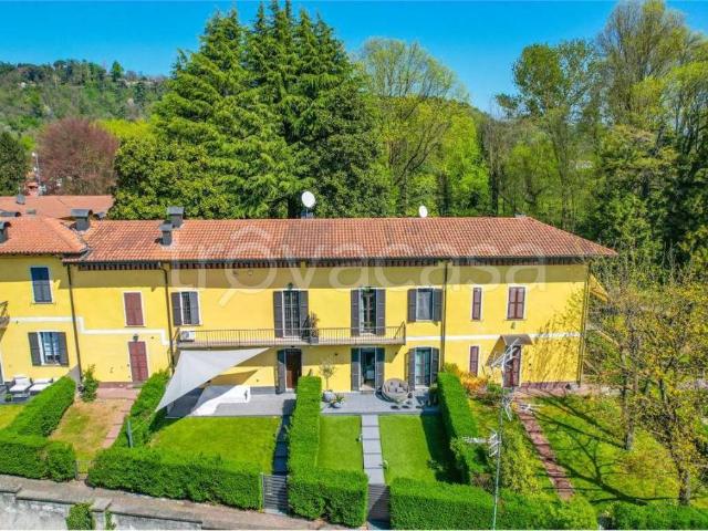 Villa singola in vendita a Sesto Calende via Sant'Anna, 23