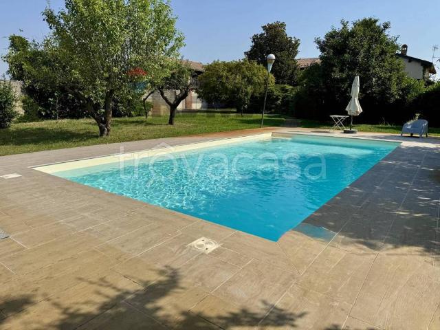 Villa singola in vendita a Silvano Pietra