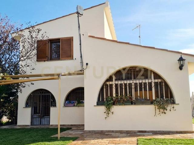 Villa singola in vendita a Siracusa, Tivoli