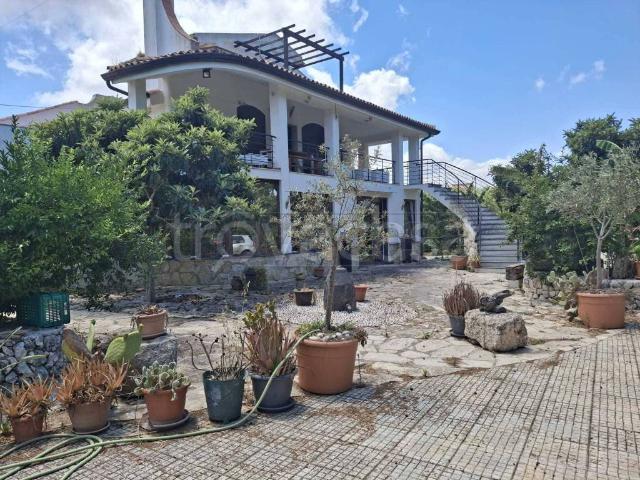 Villa singola in vendita a Siracusa strada Torre Milocca, Carrozziere Sacramento