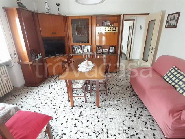 Villa singola in vendita a Sommacampagna via 24 Giugno, Custoza