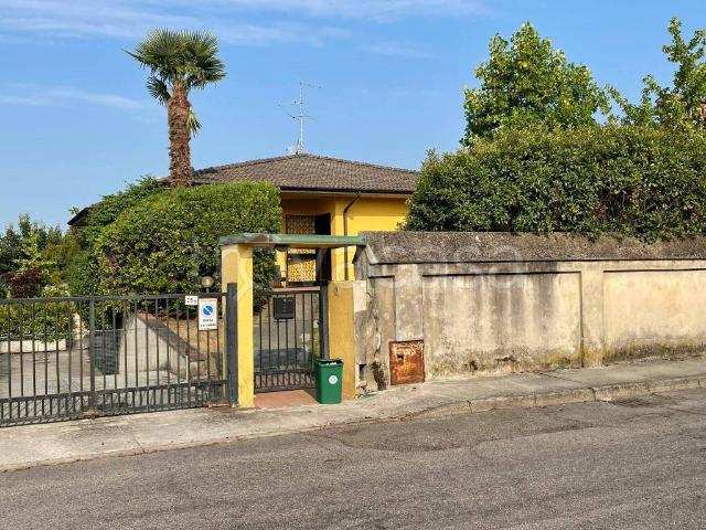 Villa singola in vendita a Soncino