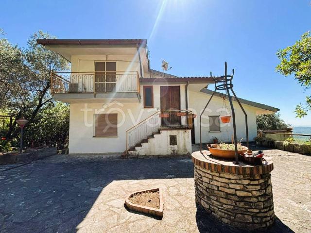 Villa singola in vendita a Spigno Saturnia via Rapella