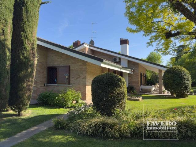 Villa singola in vendita a Stra via Doge Alvise Pisani, 2
