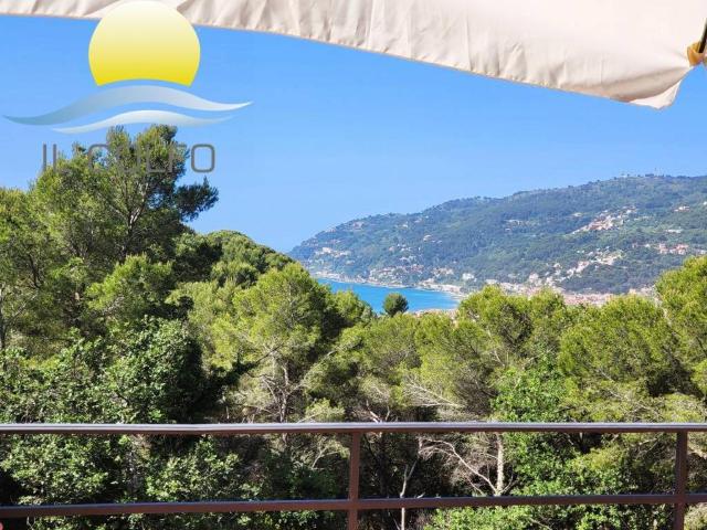 Villa singola in vendita ad Andora, Marina Di Andora