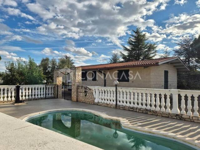 Villa singola in vendita ad Andria via Vecchia Spinazzola, Montegrosso Boschetto
