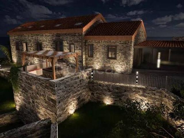 Villa singola in vendita ad Aci Catena via Reitana No Number