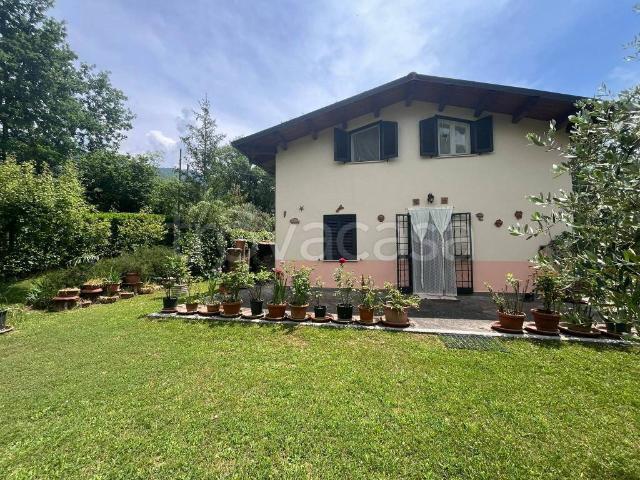 Villa singola in vendita ad Agosta via Valle Berta