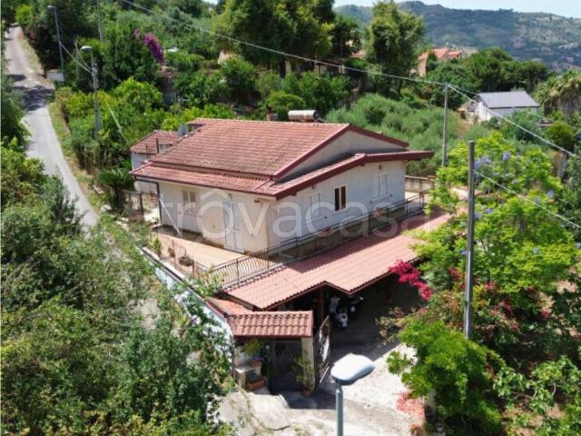 Villa singola in vendita ad Agropoli via Giacomo Leopardi