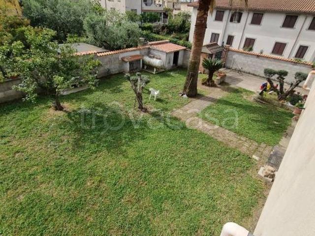 Villa singola in vendita ad Albano Laziale via Montagnano, Cecchina