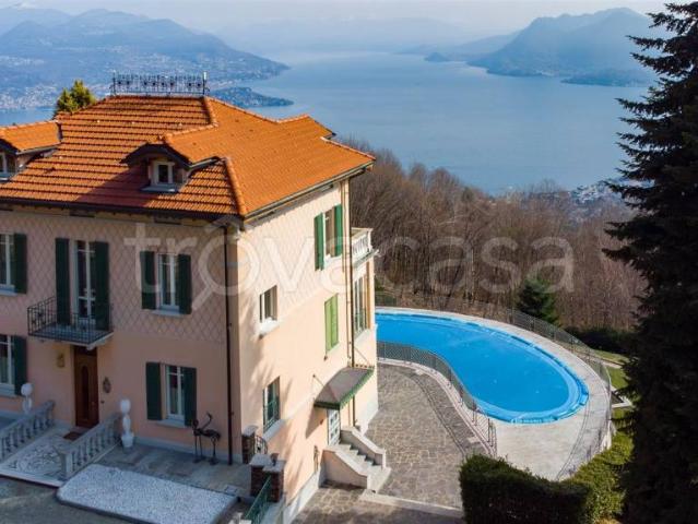 Villa singola in vendita ad Alpino, Stresa