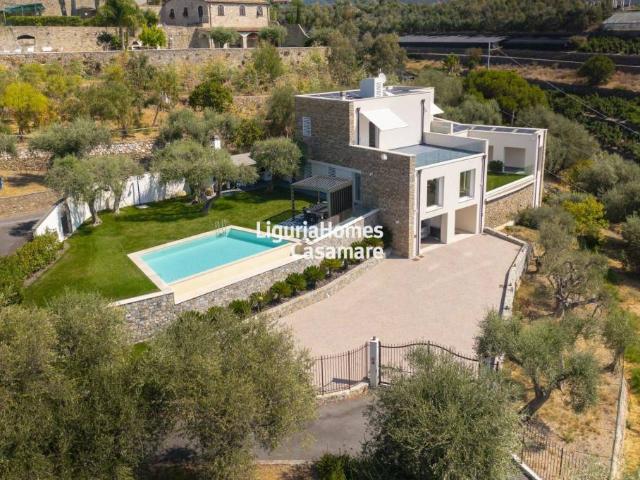 Villa singola in vendita ad Arma Di Taggia, Taggia