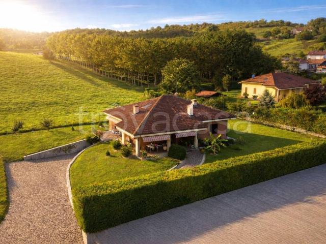 Villa singola in vendita ad Asti, Corso Alba Variglie