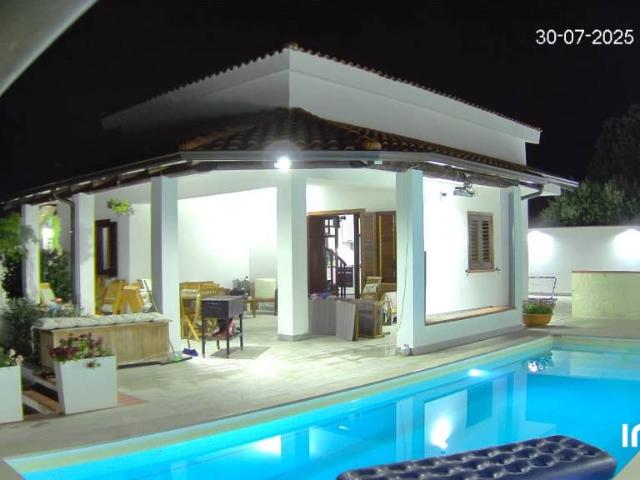 Villa singola in vendita ad Augusta