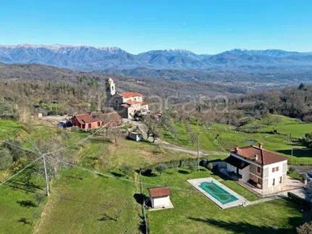 Villa singola in vendita ad Aulla