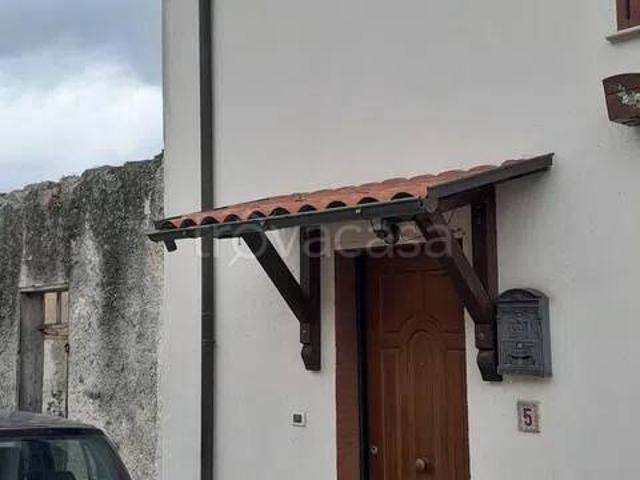 Villa singola in vendita ad Avezzano via Innocenzo d'Angelo, 5, Antrosano