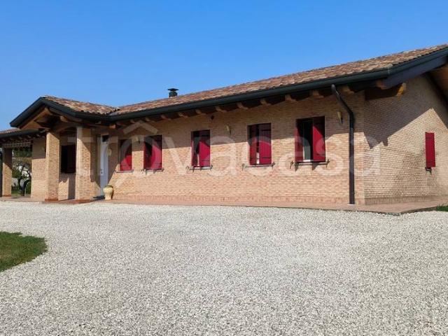 Villa singola in vendita ad Azzano Decimo via Santa Croce