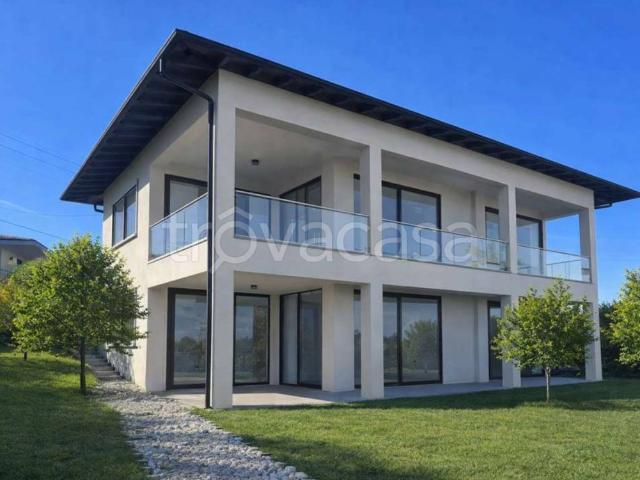 Villa singola in vendita ad Azzate