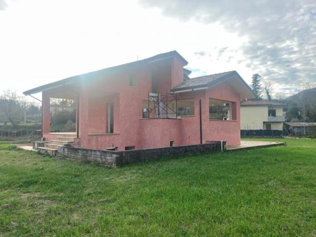 Villa singola Sezze. Rif.: Cod. rif 3208750VRG