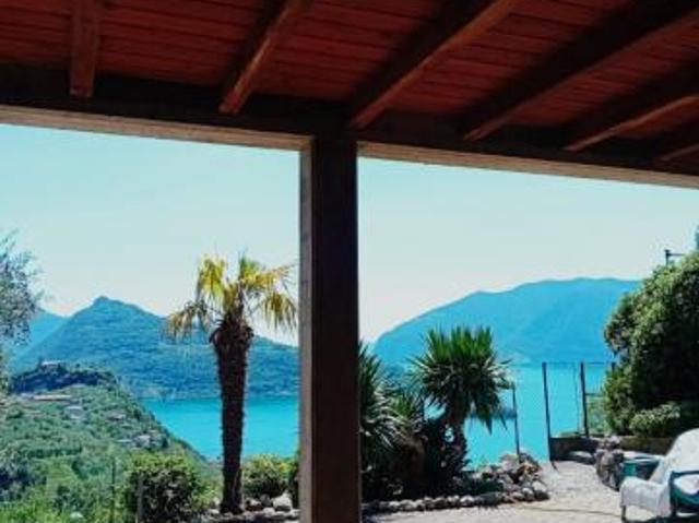 VILLA SINGOLA VISTA LAGO