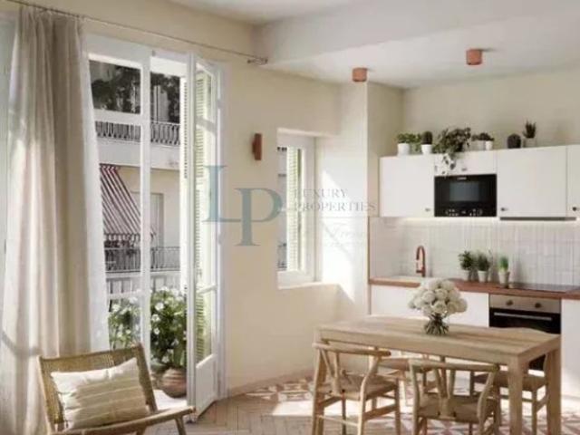 VILLA SIÉBEL – NICE | Coup de cœur, 3 pièces