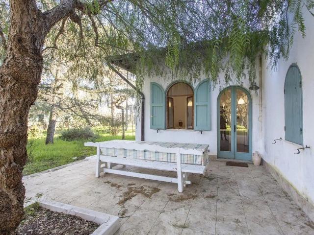 Villa situata in mezzo al verde Puglia, Manduria 188m² Manduria
