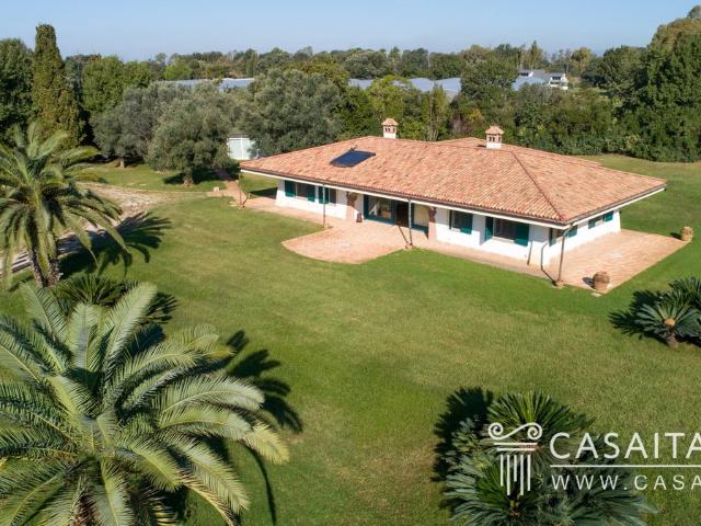 Villa Solaris 25I7 353m² Latina