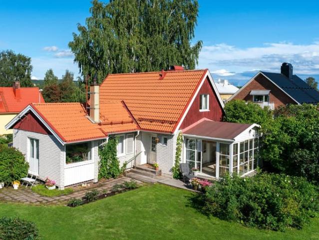Villa snart till salu på Brinkvägen 14, Sunnanå, Skellefteå – Booli