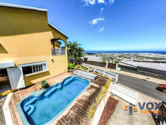 Villa Spacieuse avec Piscine à la Possession – La Réunion