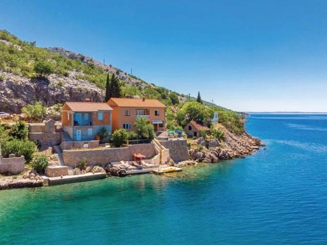 Villa splendide en bord de mer dans la région de Zadar
